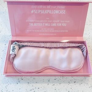 Slip Silk Eye Mask in Soft Pink